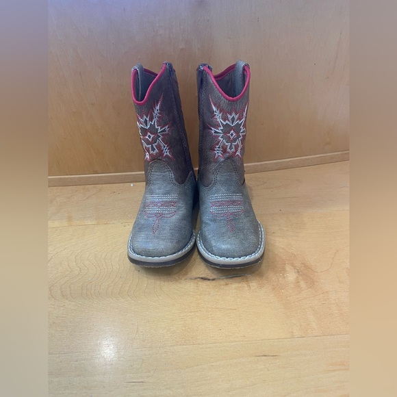 Child’s Double Barrel boots good condition - Picture 2 of 10